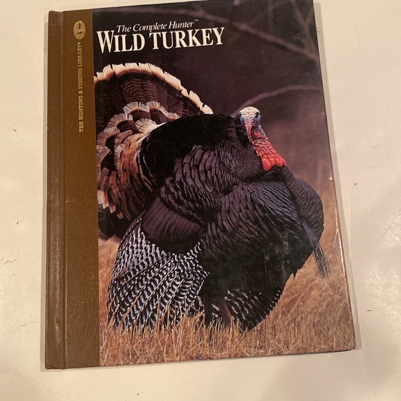 Lot of 2 Books From “The Complete Hunter” - Picture 3 of 4